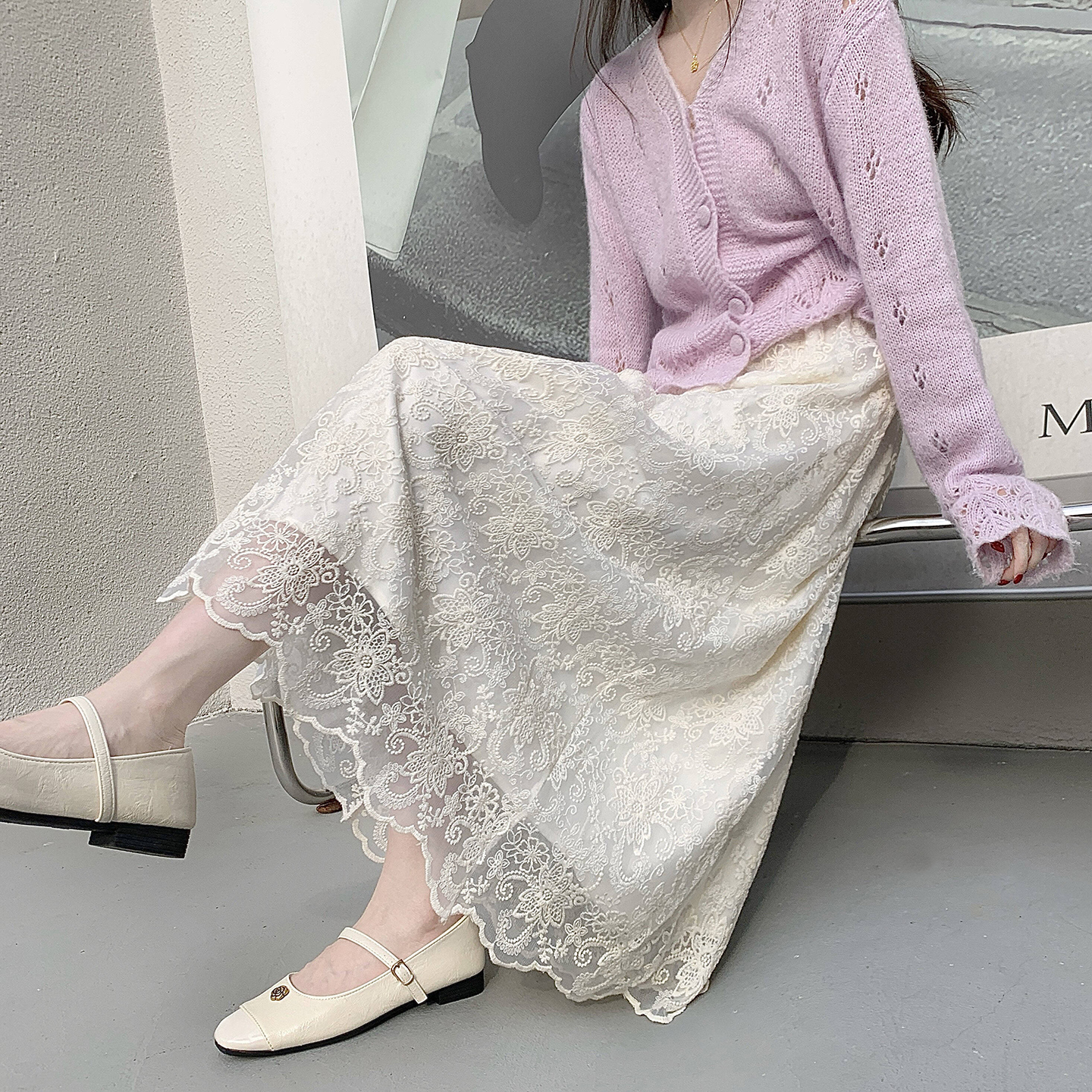 Women's Lace A-Line Midi Skirt High Waist Korean Style - Image 4