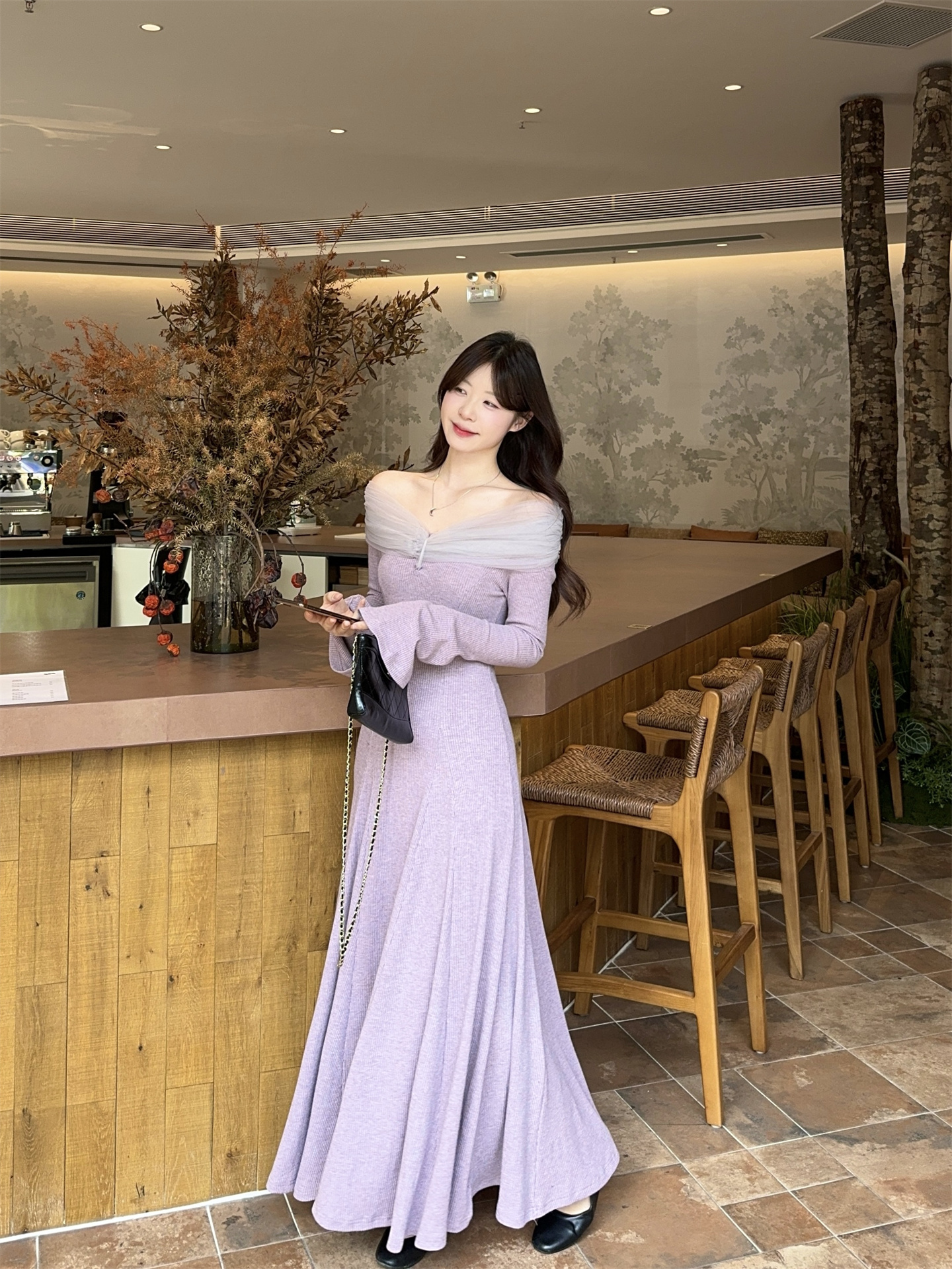 Off-Shoulder Sweet and Spicy Slim Fit Dress - Image 3